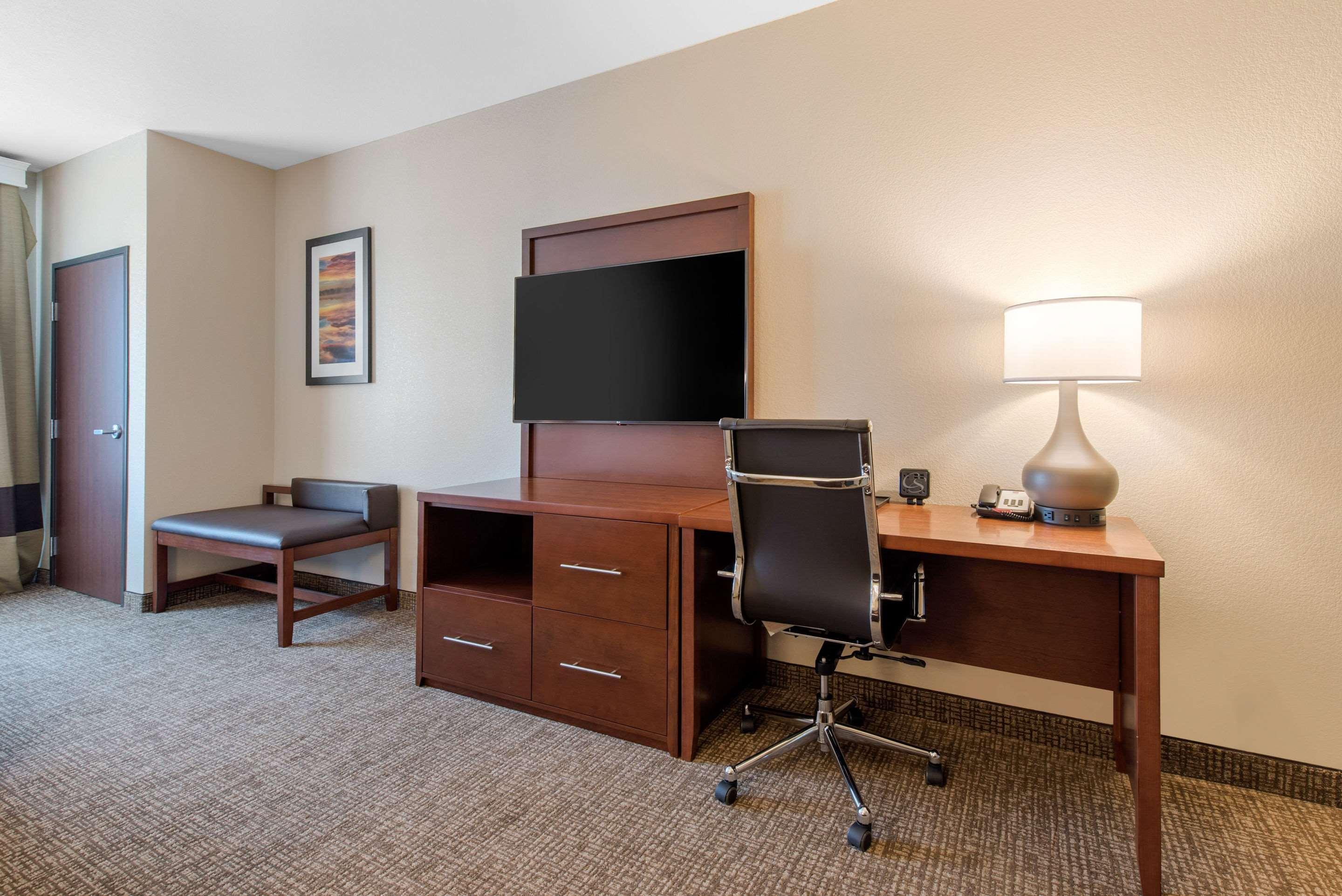 Comfort International Airport Denver